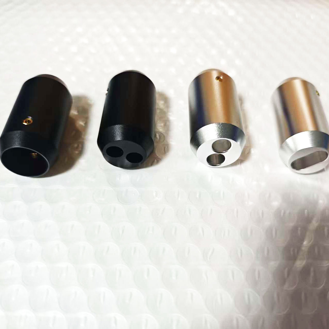Audio Splitter Y - 4 Stück Aluminium Bi-Wire Lautsprecherkabel Y-Splitter